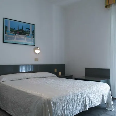 Hotel Casa Mia 2*