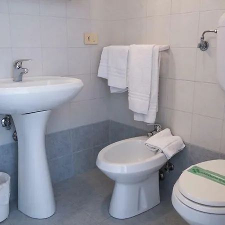 Casa Mia 2*